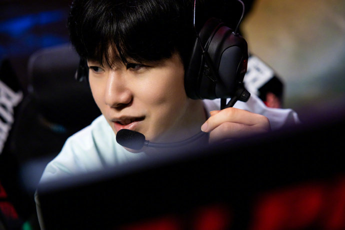 我们将通过 我们将通过