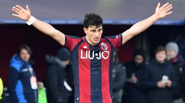 题推至聚光 题推至聚光