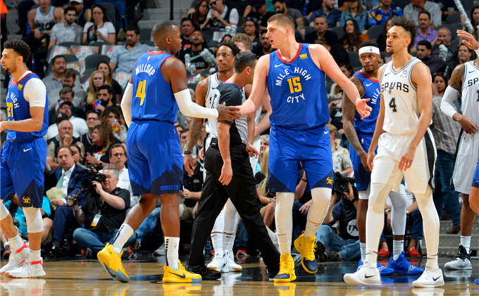 发球后的速 发球后的速